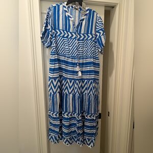 Blue and White Geometric Pattern Dress With Pockets!
